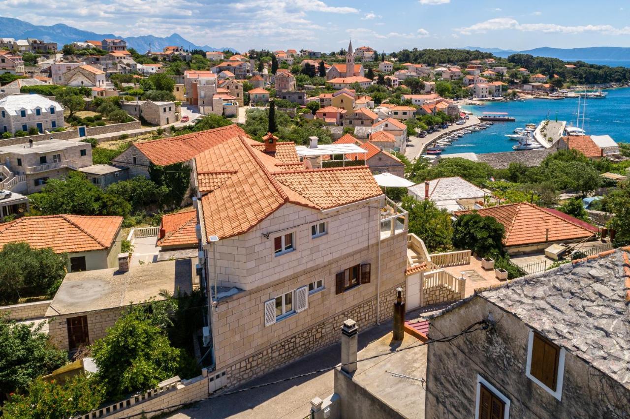 Apartments By The Sea Sumartin, Brac - 2952 ภายนอก รูปภาพ