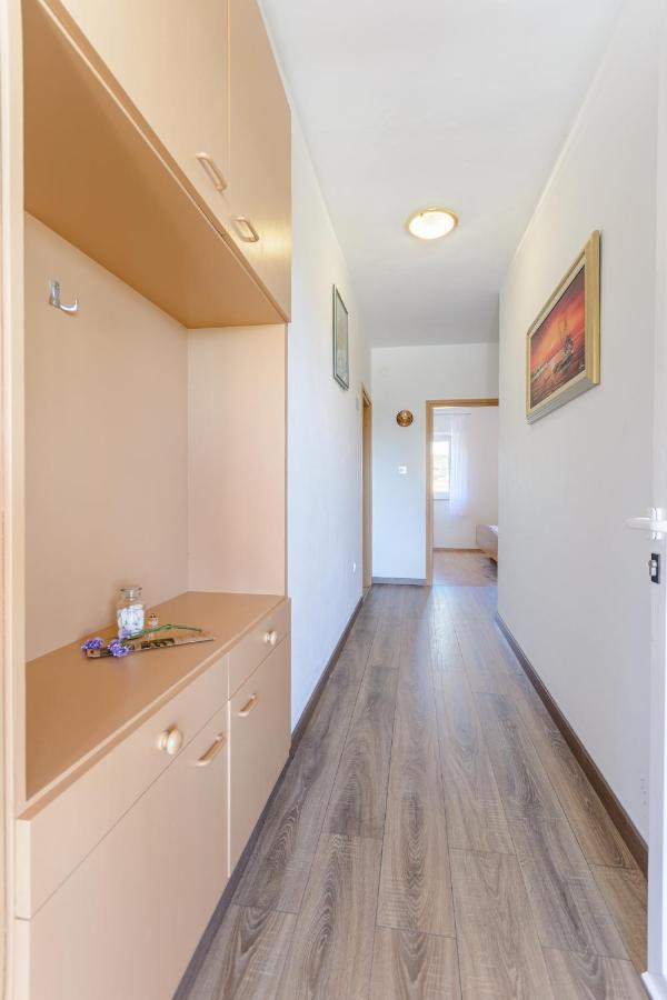 Apartments By The Sea Sumartin, Brac - 2952 ภายนอก รูปภาพ