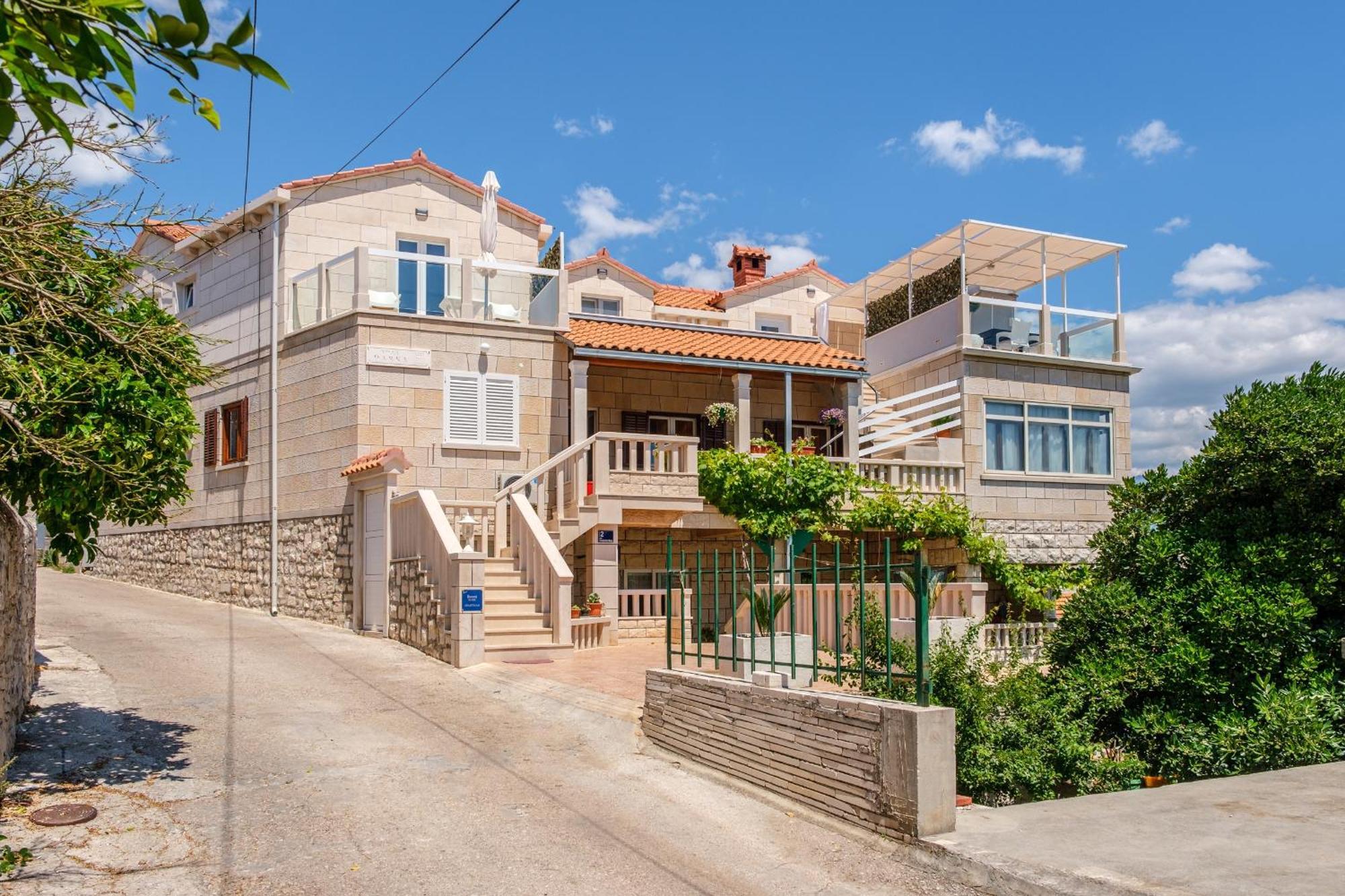 Apartments By The Sea Sumartin, Brac - 2952 ภายนอก รูปภาพ